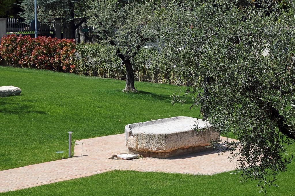 Residence Borgo Mondragon Lazise Kültér fotó