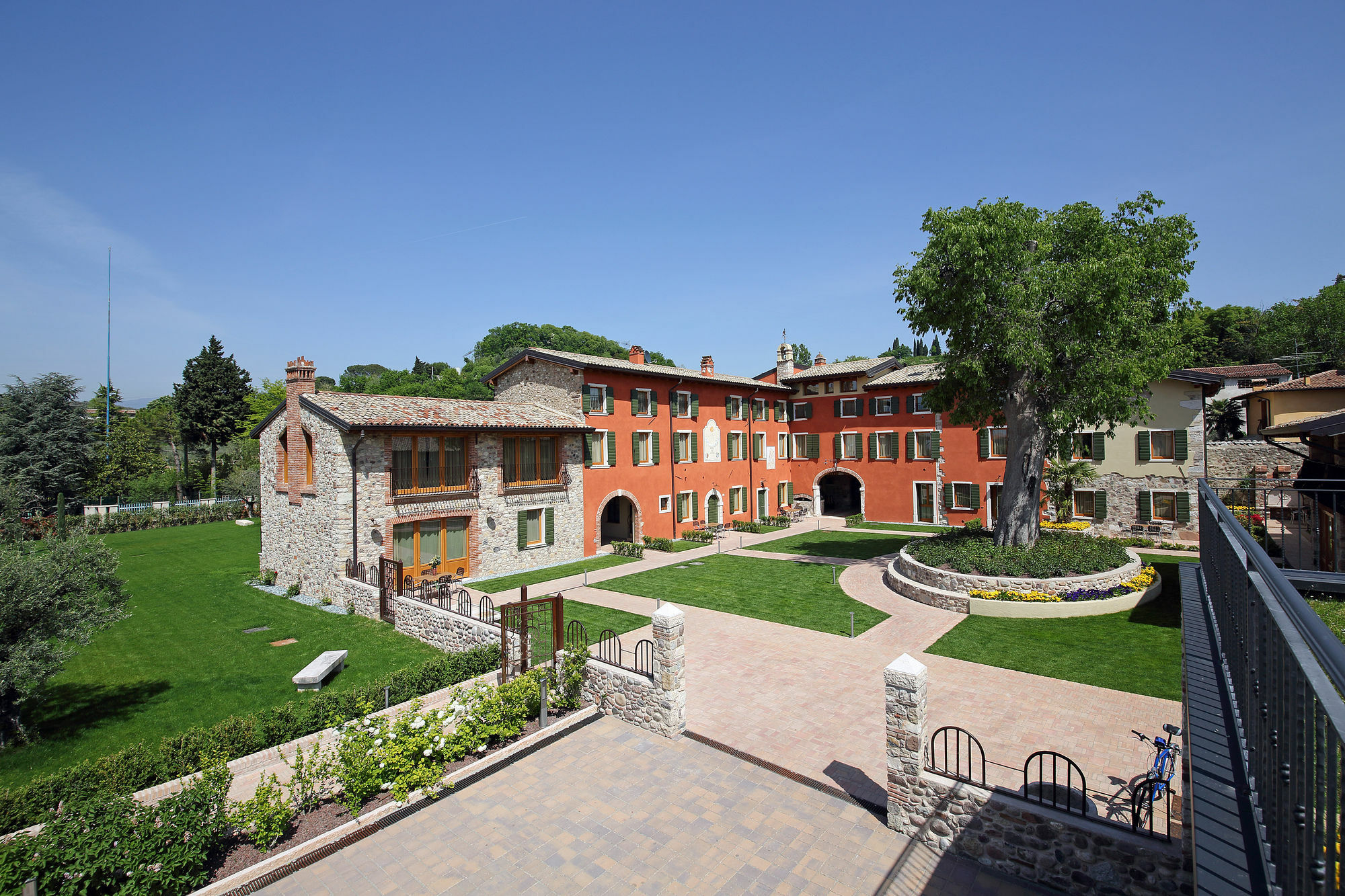 Residence Borgo Mondragon Lazise Kültér fotó